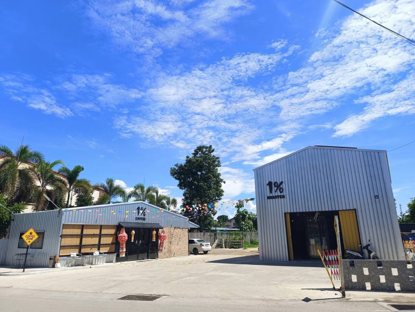 สาขาหลัก 1% ลำปาง ร้าน 1% Coffee และโกดัง 1% Roaster